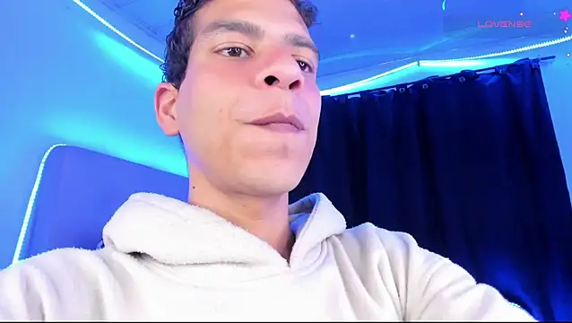 Ethan Boyy online show from July 30, 2026, 5:12 pm