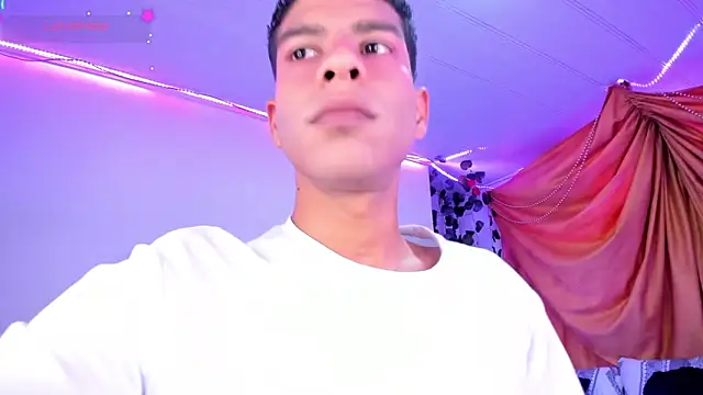 Ethan Boyy online show from December 4, 2025, 10:31 pm