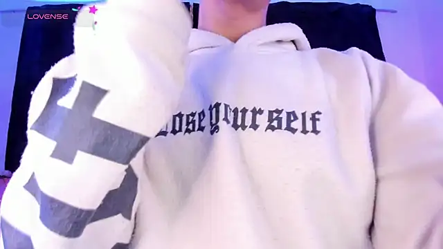 Ethan Boyy online show from February 19, 2026, 10:18 pm