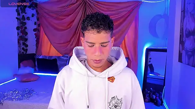 Ethan Boyy online show from October 22, 2025, 9:24 pm