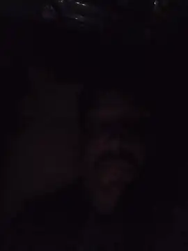 Snapshot of Inglphons chatting on November 30, 2025, 8:37 am Inglphons online show from November 30, 2025, 8:37 am