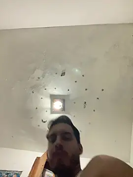 alejo5288 online show from April 11, 2026, 5:26 am