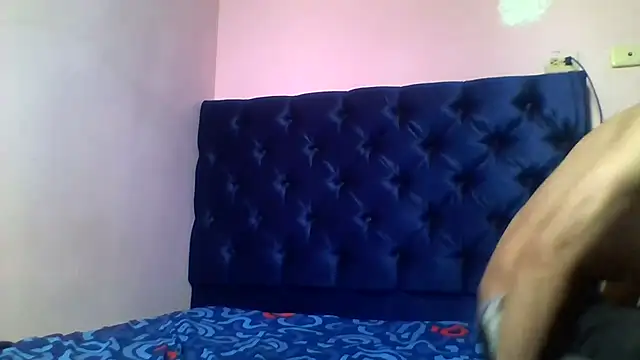 Latinos 2001 online show from April 8, 2026, 3:57 pm