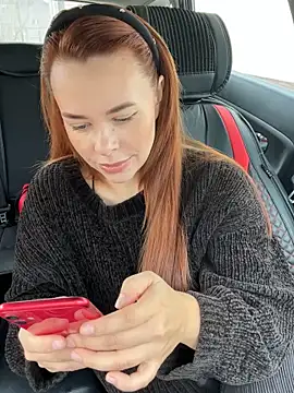 Kelley Allie online show from September 30, 2025, 11:05 am