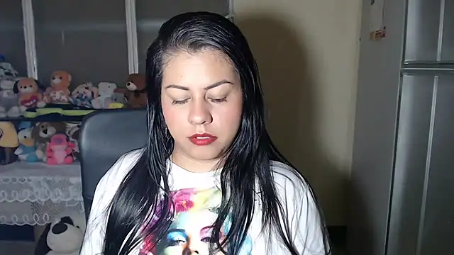 thamara226 online show from February 23, 2026, 11:55 am