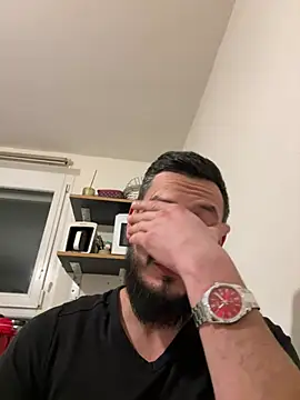 Snapshot of derbyo chatting on January 14, 2025, 10:12 pm derbyo online show from January 14, 2025, 10:12 pm