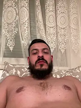 Snapshot of derbyo chatting on February 9, 2025, 7:52 pm derbyo online show from February 9, 2025, 7:52 pm