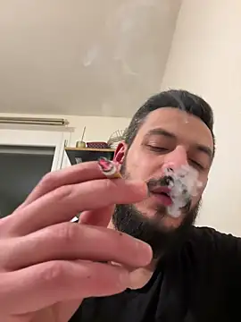 Snapshot of derbyo chatting on January 15, 2025, 9:41 pm derbyo online show from January 15, 2025, 9:41 pm