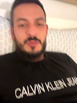 Snapshot of derbyo chatting on October 8, 2025, 8:20 pm derbyo online show from October 8, 2025, 8:20 pm