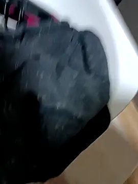 xxxxGuruxxxx online show from February 11, 2026, 12:32 am