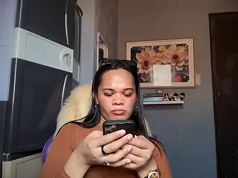 Snapshot of SophiaCourthaway chatting on May 15, 2026, 2:20 am SophiaCourthaway online show from May 15, 2026, 2:20 am