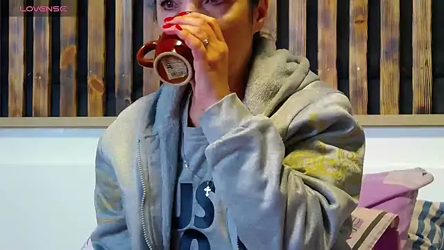 Tory Lovi online show from February 22, 2026, 4:48 am