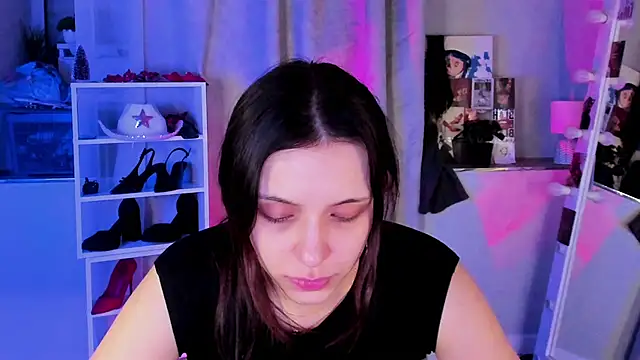 Snapshot of Sahara_Shields chatting on February 25, 2026, 9:09 am Sahara Shields online show from February 25, 2026, 9:09 am