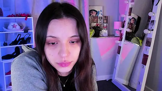 Snapshot of Sahara_Shields chatting on February 17, 2026, 9:39 am Sahara Shields online show from February 17, 2026, 9:39 am