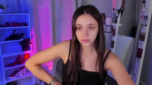 Snapshot of Sahara_Shields chatting on September 23, 2025, 10:22 am Sahara Shields online show from September 23, 2025, 10:22 am