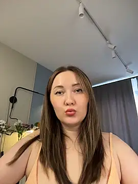 Kiss My Body online show from June 11, 2026, 2:03 pm