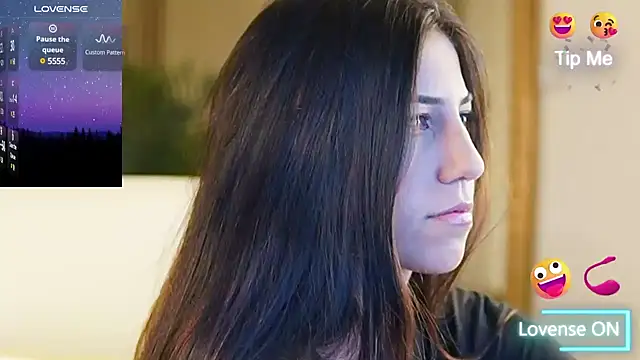 KeylaBlair online show from March 18, 2025, 5:55 pm