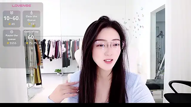 miaomiao-777 online show from November 14, 2025, 2:37 am