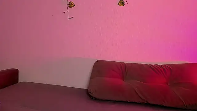 Snapshot of LadyTrep chatting on February 15, 2026, 4:50 pm LadyTrep online show from February 15, 2026, 4:50 pm