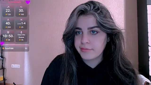  Roselina  online show from November 11, 2025, 6:08 am