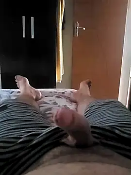 edivalll32 online show from March 20, 2026, 4:19 pm