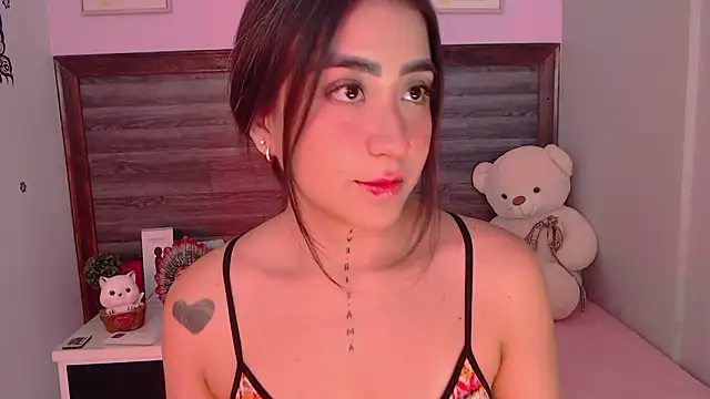 Snapshot of AdaaMillan chatting on February 26, 2026, 9:15 pm AdaaMillan online show from February 26, 2026, 9:15 pm