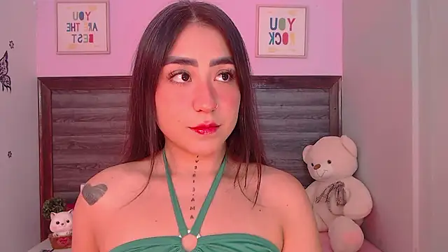 Snapshot of AdaaMillan chatting on February 27, 2026, 9:03 pm AdaaMillan online show from February 27, 2026, 9:03 pm