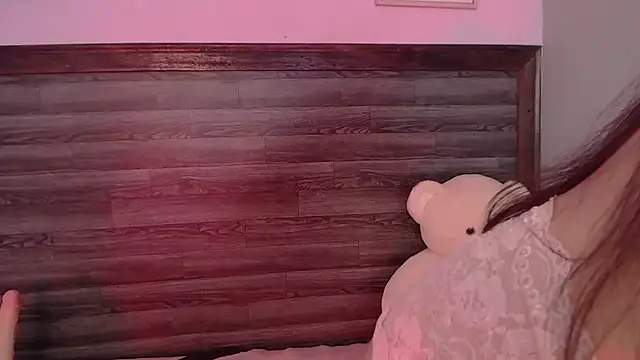 Snapshot of AdaaMillan chatting on February 19, 2026, 7:55 pm AdaaMillan online show from February 19, 2026, 7:55 pm