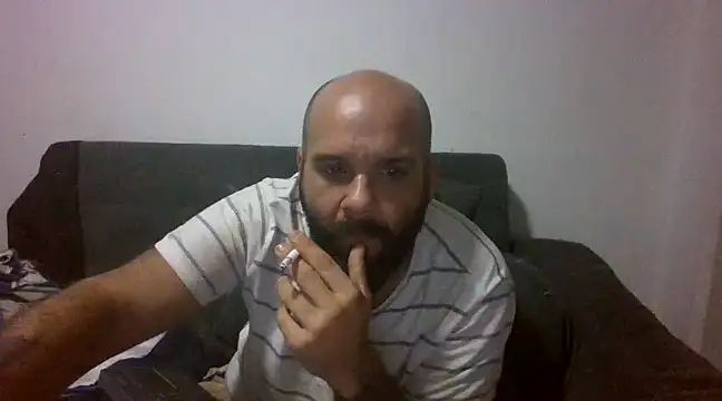 Snapshot of Chubi6669 chatting on March 15, 2025, 6:14 am Chubi6669 online show from March 15, 2025, 6:14 am