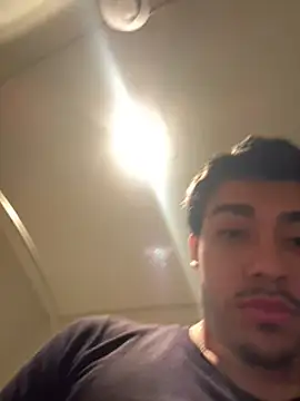 Snapshot of Daddywick chatting on February 28, 2025, 7:48 am Daddywick online show from February 28, 2025, 7:48 am