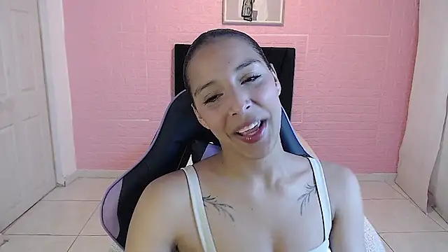 DULCE1609 online show from November 10, 2025, 8:03 pm