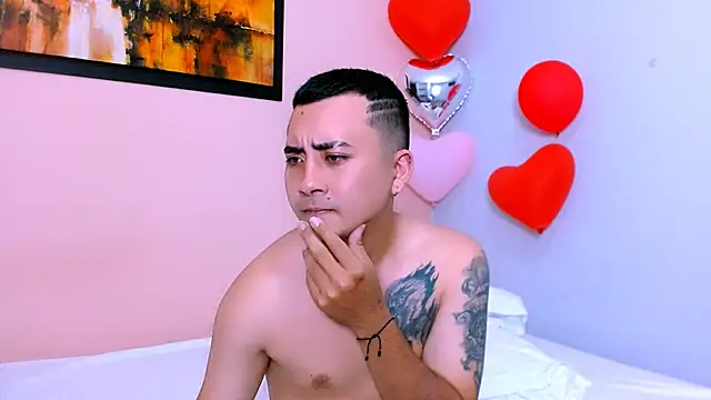 Sunny and Bastian online show from February 21, 2025, 5:35 am