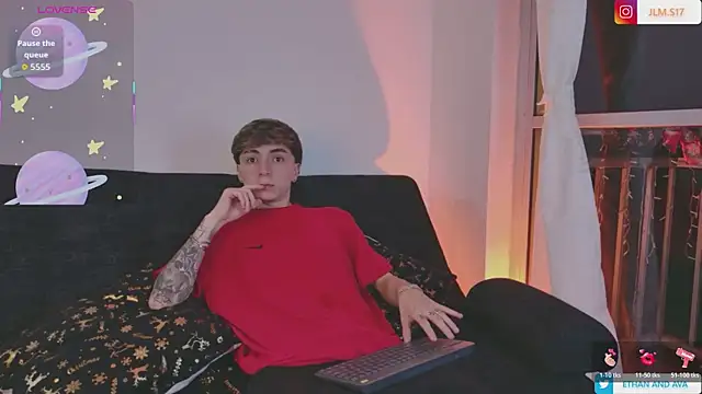 Snapshot of ethan_and_ava chatting on December 20, 2025, 1:41 am ethan and ava online show from December 20, 2025, 1:41 am