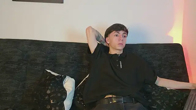 Snapshot of ethan_and_ava chatting on March 12, 2026, 2:39 am ethan and ava online show from March 12, 2026, 2:39 am