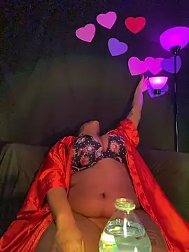 xoxoHotCoCo online show from February 24, 2026, 12:39 pm