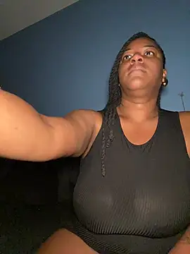 Snapshot of xoxoHotCoCo chatting on May 26, 2026, 8:45 am xoxoHotCoCo online show from May 26, 2026, 8:45 am