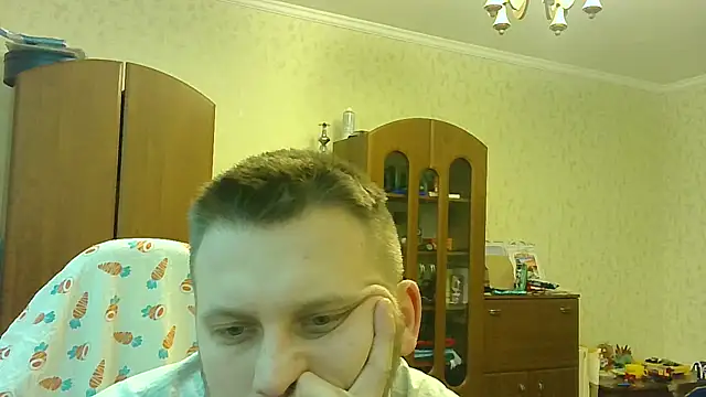 HunterOnBoobs online show from February 27, 2025, 12:03 am