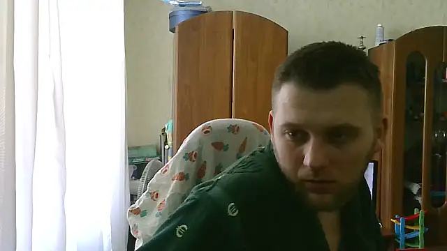 HunterOnBoobs online show from February 27, 2025, 8:35 am