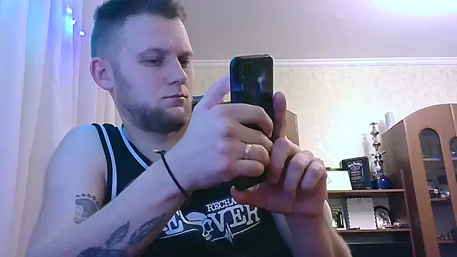 HunterOnBoobs online show from February 22, 2025, 11:35 pm