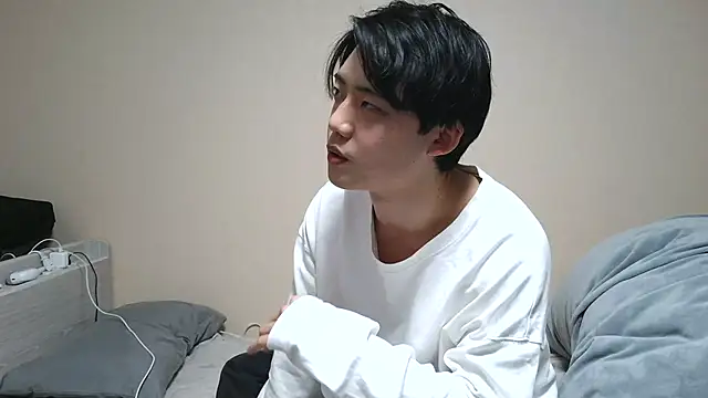 nunnun00 online show from March 22, 2025, 3:20 am