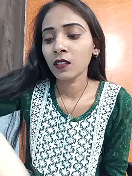 Snapshot of Divya-2007 chatting on March 2, 2025, 10:58 am Divya-2007 online show from March 2, 2025, 10:58 am