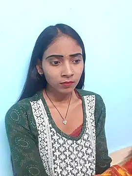 Snapshot of Divya-2007 chatting on February 17, 2025, 1:22 pm Divya-2007 online show from February 17, 2025, 1:22 pm