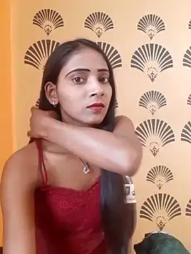 Snapshot of Divya-2007 chatting on February 17, 2025, 6:53 am Divya-2007 online show from February 17, 2025, 6:53 am