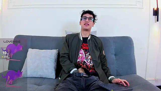 Cum hunters online show from March 27, 2026, 3:26 am