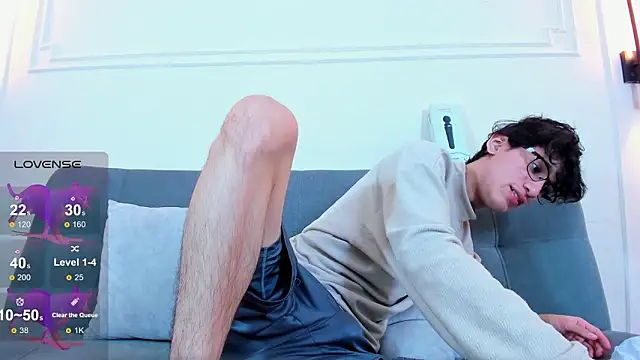 Cum hunters online show from February 12, 2026, 3:17 am