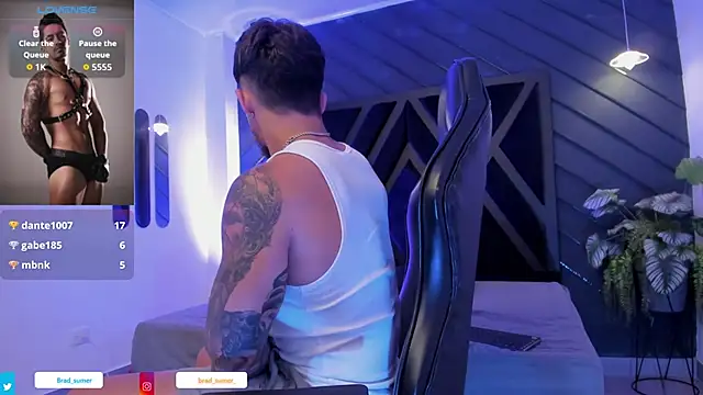 Snapshot of Brad_Summer chatting on February 10, 2026, 5:23 pm Brad Summer online show from February 10, 2026, 5:23 pm