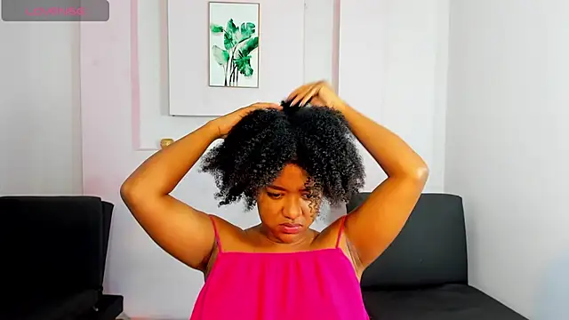 AishaHil online show from January 30, 2025, 11:44 am