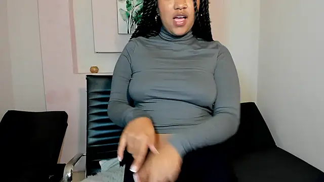 AishaHil online show from January 24, 2025, 11:59 am