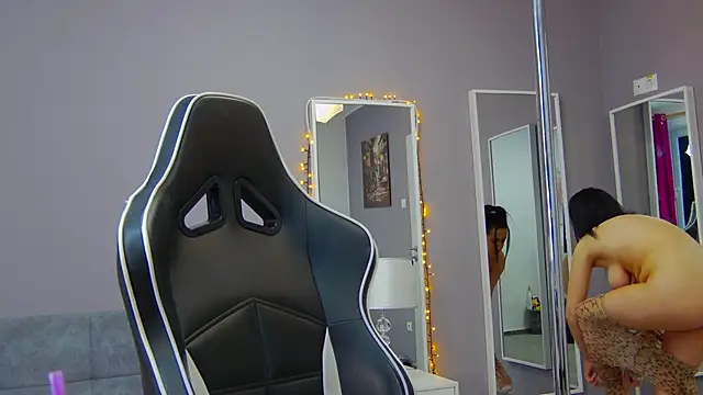 Snapshot of Eva_Lovvia_ chatting on January 31, 2025, 6:25 pm Eva Lovvia  online show from January 31, 2025, 6:25 pm