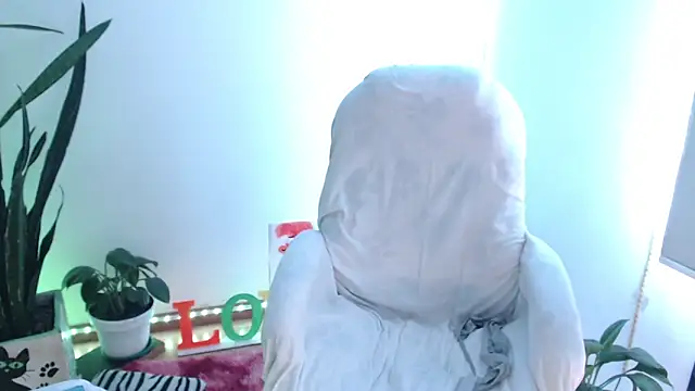 samy love35 online show from October 3, 2025, 7:04 pm